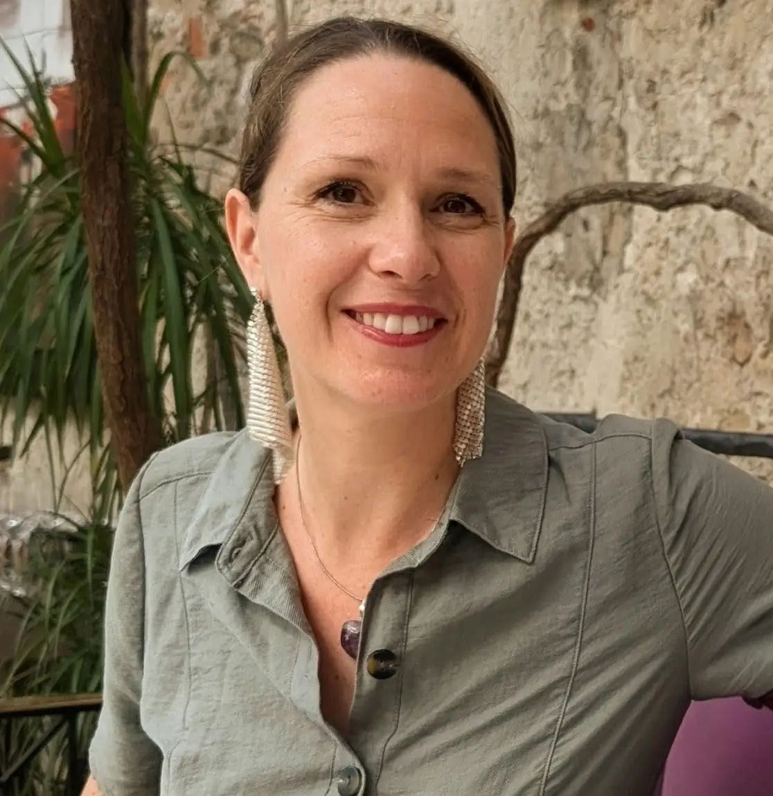 Portrait de Sonia Maïolino, thérapeute holistique Voix Sana